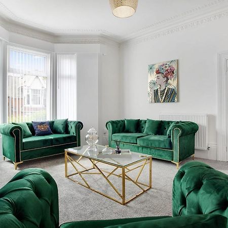 Stunning 4-Bedroom, 2 Bathrooms In Sunderland Sunderland  Exterior foto